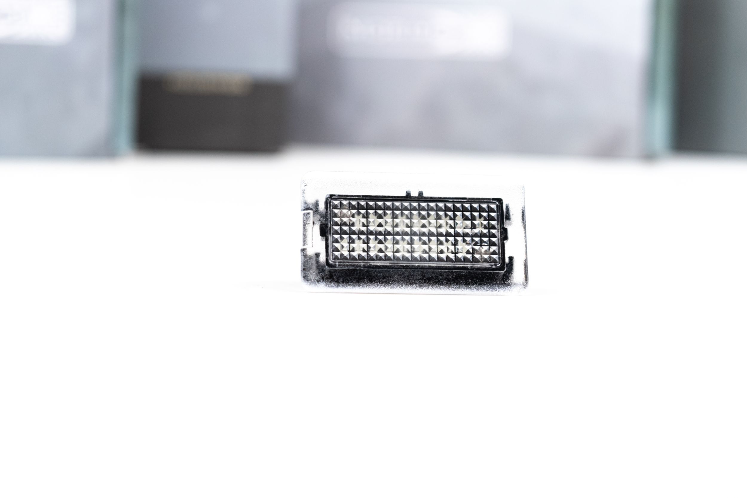 Tesla Model 3/S/X/Y XB LED Interior Light | HR LF73901